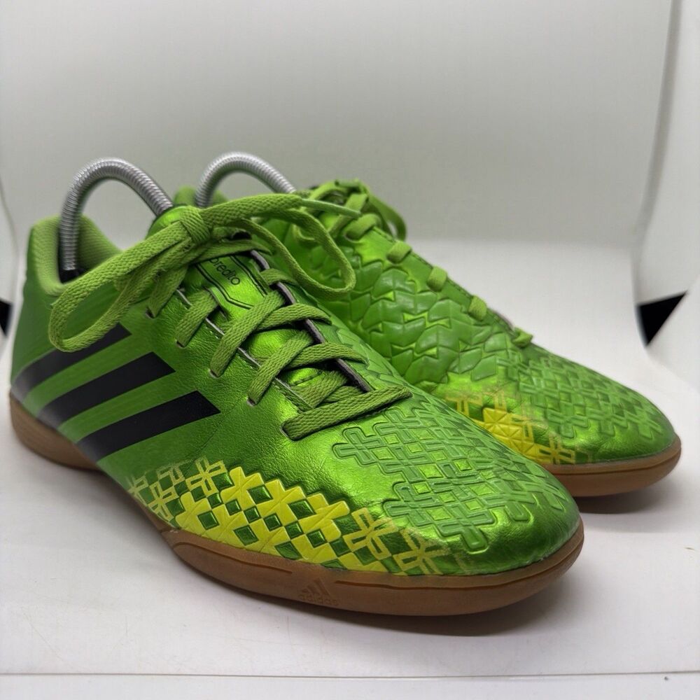 Adidas Predito Q21675 Indoor Soccer Shoes Mens 7.5 Green